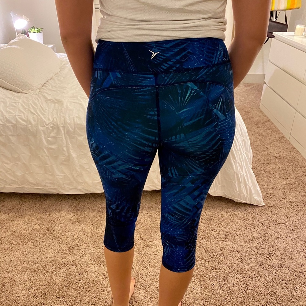 Old Navy Active Leggings